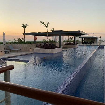 La Amada Condo With Marina View Cancún Exterior foto